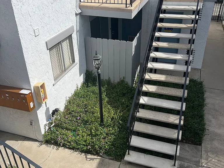 4775 Wilson Ave — Photo 6