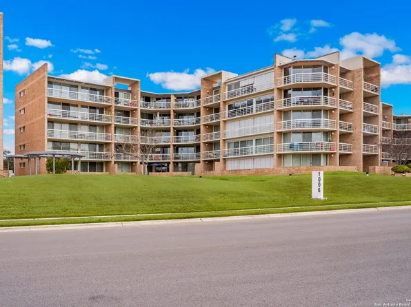 1006 Guadalupe St #1B, Kerrville, TX 78028