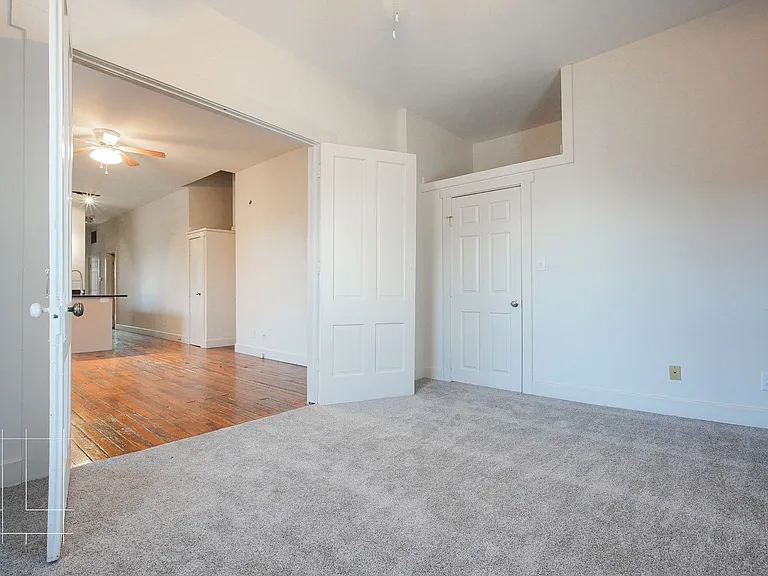 880 Hamlet St. — Photo 18