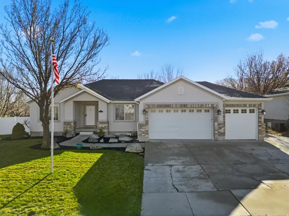 71 E Hunters Hvn, Saratoga Springs, UT 84045