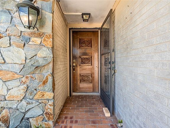 3rd image of 12401 Davis Blvd
