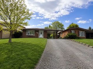 1287 Cartier Blvd #3, Peterborough, ON K9H 6S4