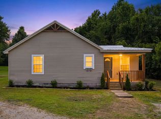 995 Feathers Chapel Dr, Somerville, TN 38068