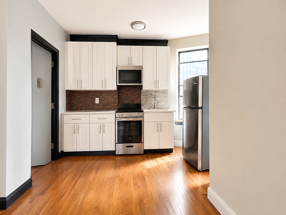 1st image of 161 Utica Ave #B