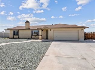 14308 Tonikan Rd, Apple Valley, CA 92307