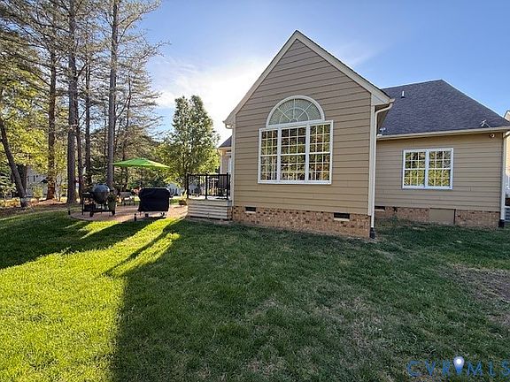 5th image of 11283 Winding River Rd
