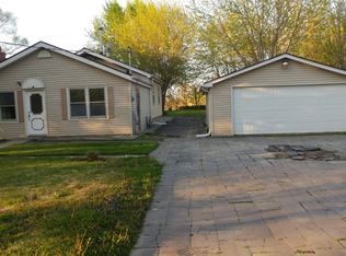 5313 106th St, Pleasant Prairie, WI 53158