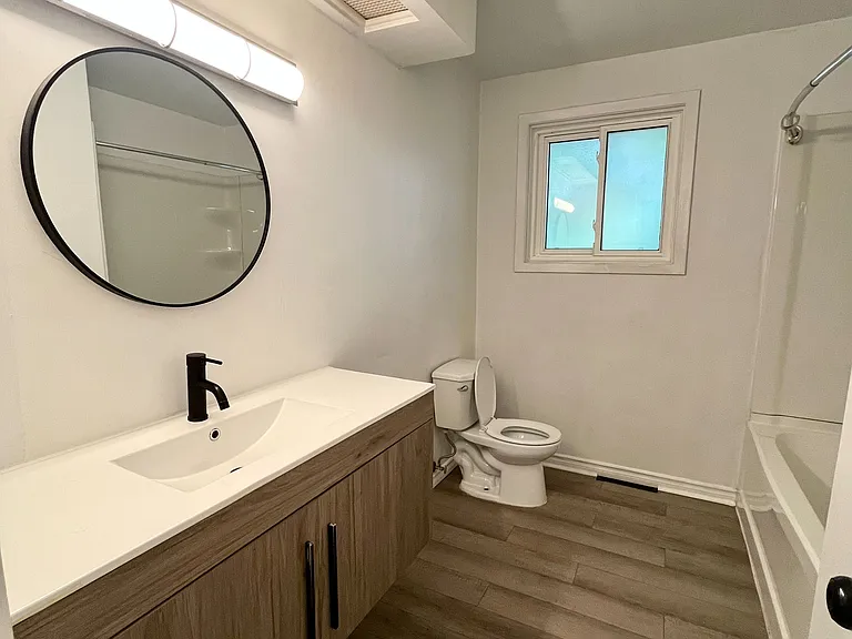3388 Marlin Ct #UPPER — Photo 6