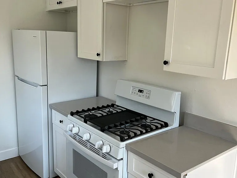 1023 Pico Blvd — Photo 9