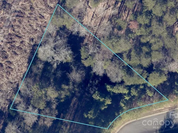 5036 Hermitage Ct #211, Belmont, NC 28012