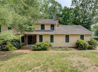 105 Fieldstone Dr, Windsor, CT 06095