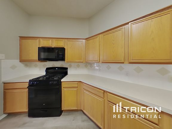 5th image of 407 Westcreek Dr