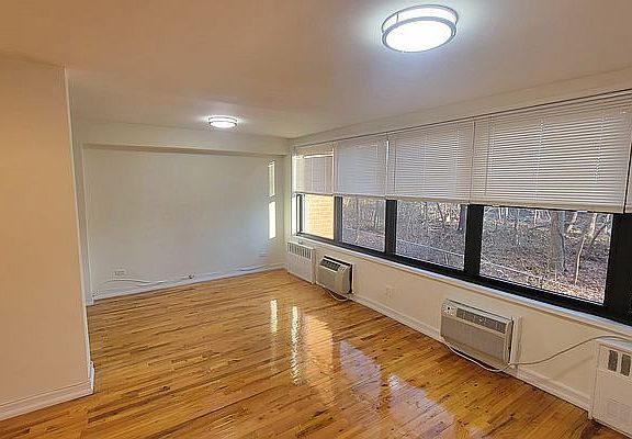2nd image of 75-34 Bell Blvd #2A