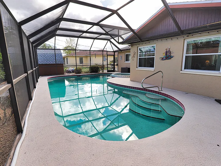 4215 Pandora Rd — Photo 28