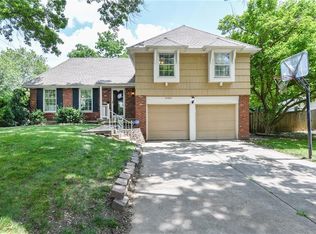 10301 Lamar Ave, Overland Park, KS 66207