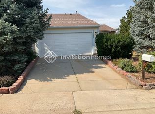 19126 E Milan Cir, Aurora, CO 80013