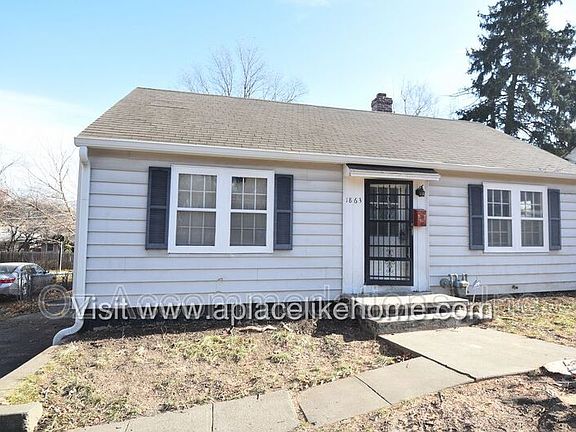 2nd image of 1863 N 37th St