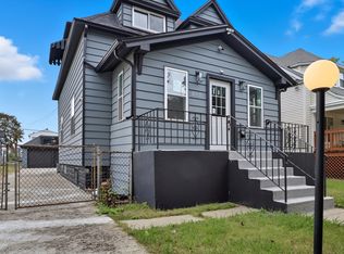 406 S 10th Ave, Maywood, IL 60153