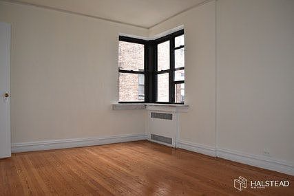 3rd image of 570 Fort Washington Ave APT 53B