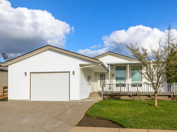 2420 Maia Loop, Springfield, OR 97477