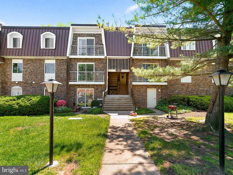 1st image of 201 N Emory Dr Unit 7