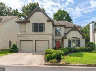 1983 Wellesley Trce, Dunwoody, GA 30338