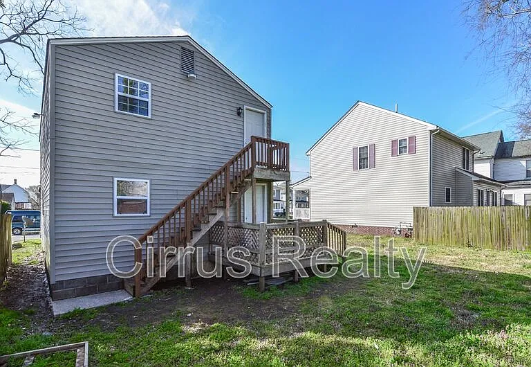 753 28th St #B — Photo 20
