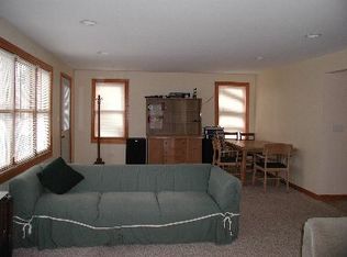 517 Sunset Rd, Twin Lakes, WI 53181