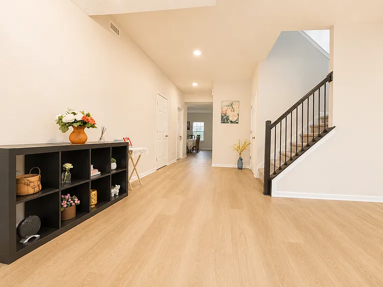 5872 Wintersweet Ln — Photo 10