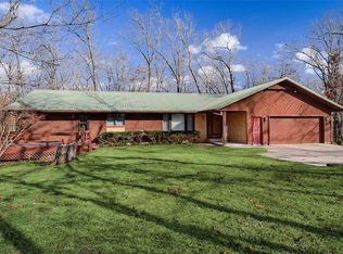 114 N Pleasant Ridge Dr, Rogers, AR 72756