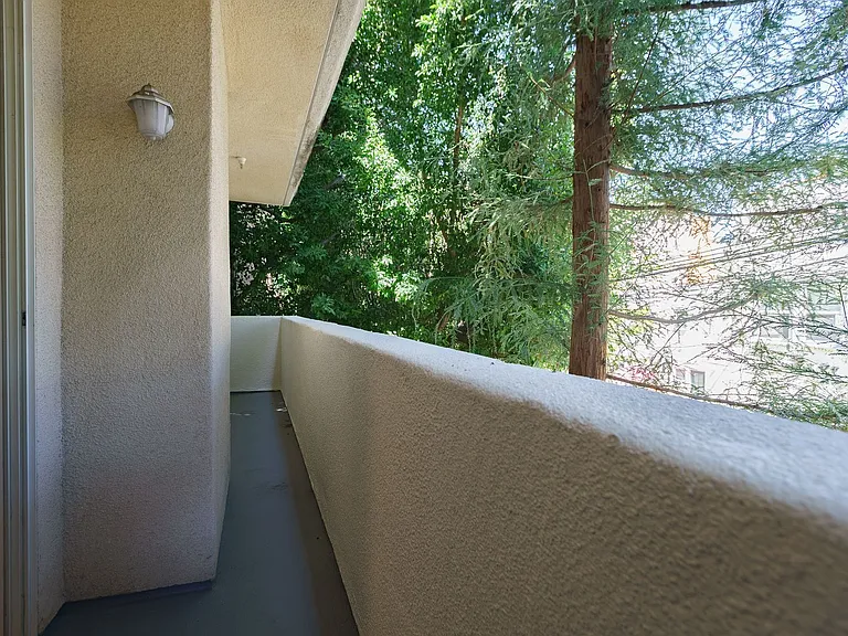 311 South Doheny Drive — Photo 24