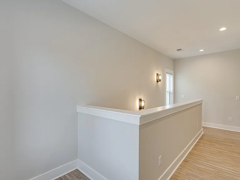 301 Candle Light Dr — Photo 22