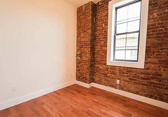 2nd image of 181 Bay 17 St #4S