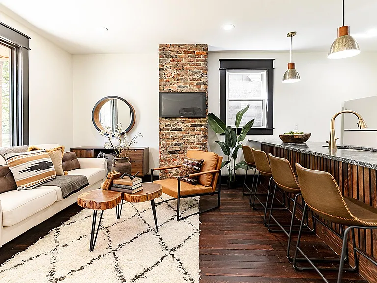 2811 Ashland Ave #1 — Photo 5