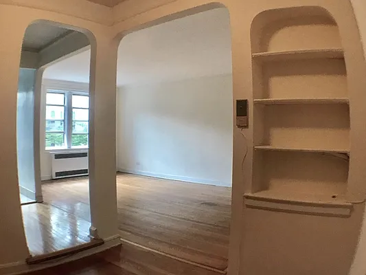 Rented by Axxess Realty Group | media 27