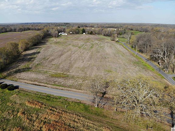 2nd image of 201 Myers Rd