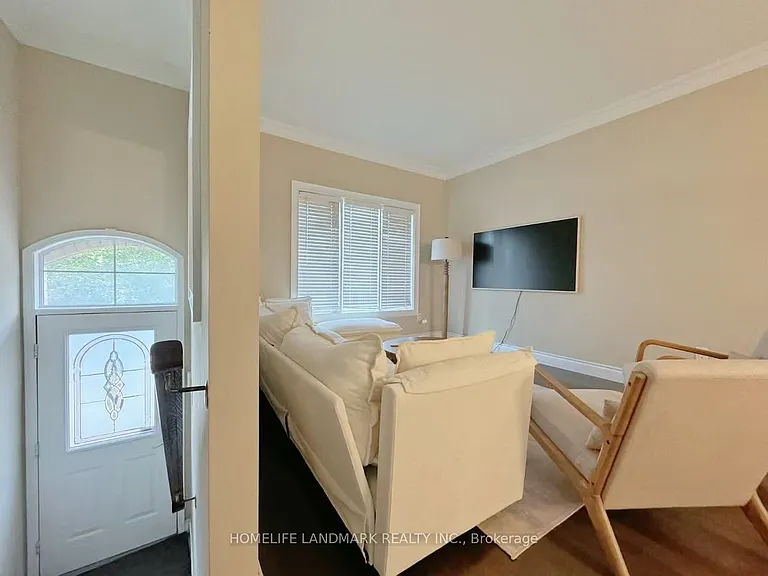 54 Bluewater Ct — Photo 5