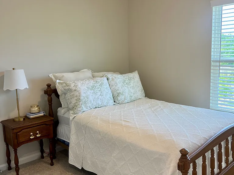 This bedroom suit can be apart of the lease