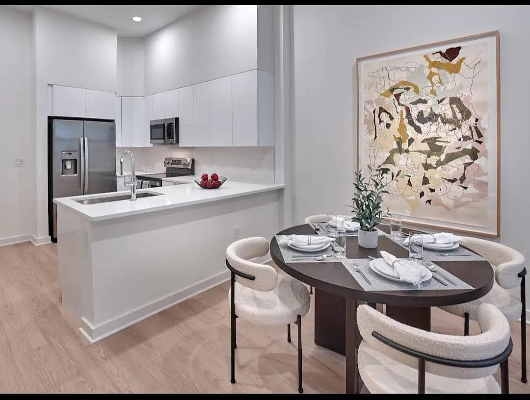 2 bed, $3,500 — Photo 3