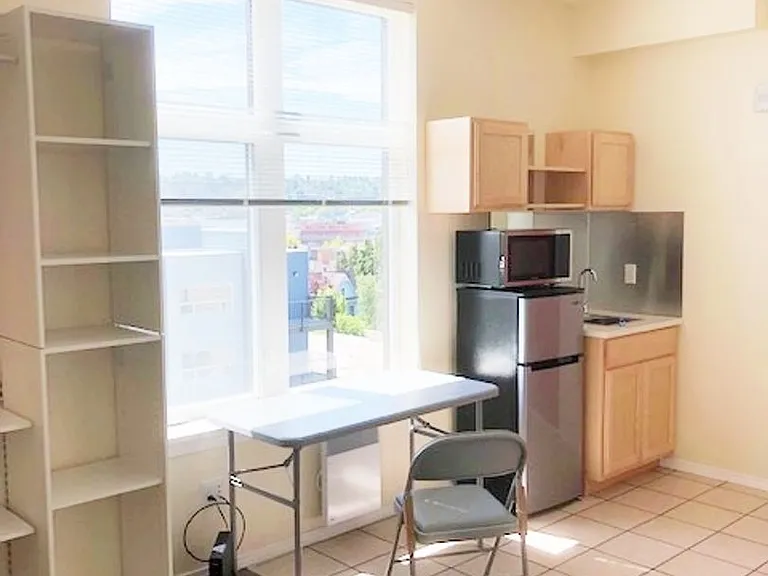 aPodment Suites at Giardino Micro-Studio Living in the Heart of Ballard — Photo 9
