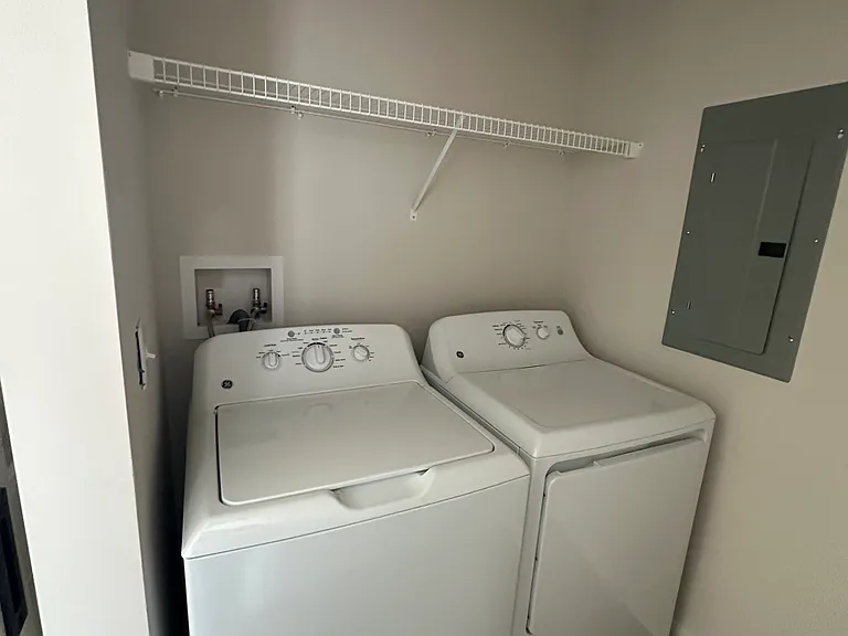 1305 Plaza Ct #208 — Photo 10
