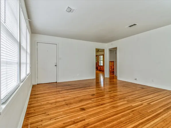 640 Parsons Dr, Beaumont, TX 77706