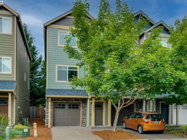 8639 SW Lizzie Ct, Portland, OR 97223