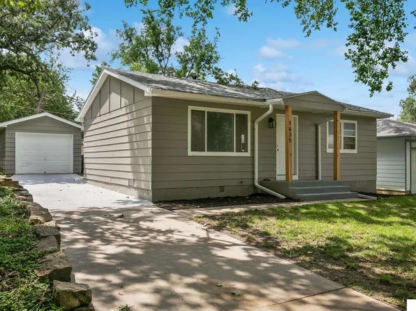 1635 N 32nd St, Lincoln, NE 68503