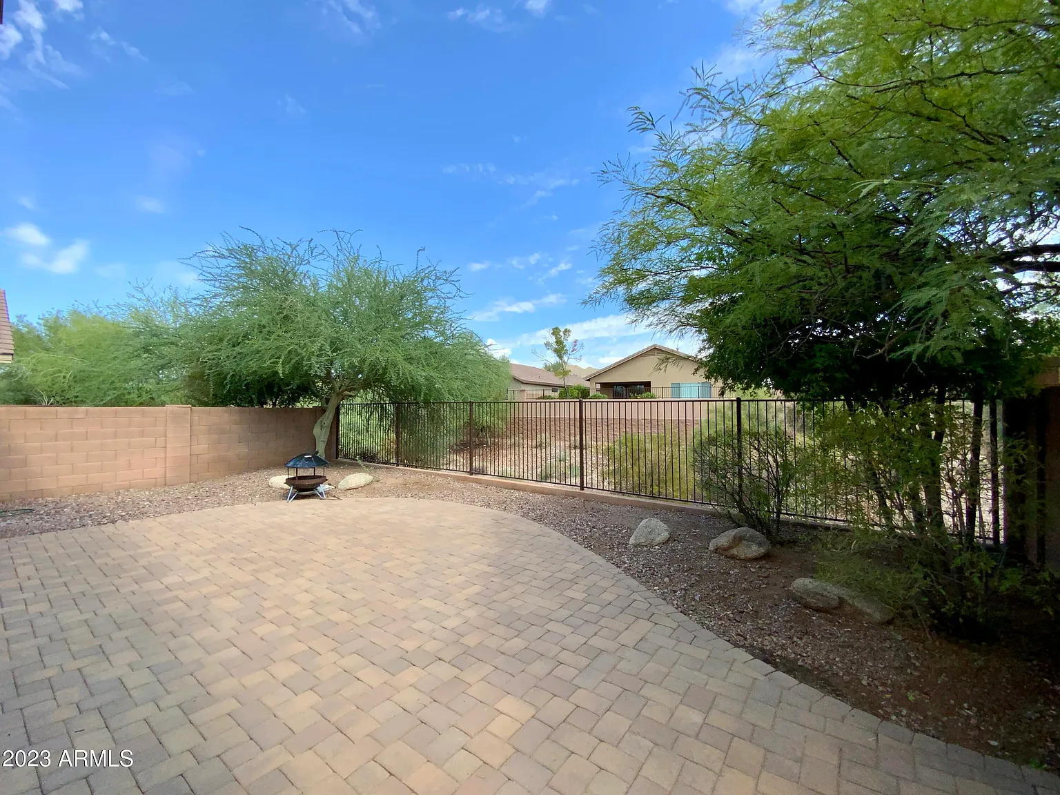 3 bed, 2.0 bath, 1454 sqft, $2,250 — Photo 4