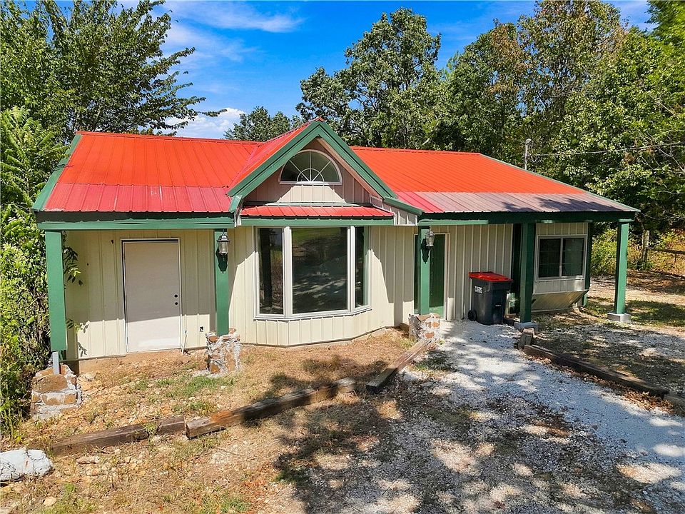 1st image of 809 W Holt Rd