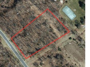 65 Stone Hill Dr, Syosset, NY 11791