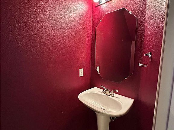 3rd image of 3509 Ruby Red Dr