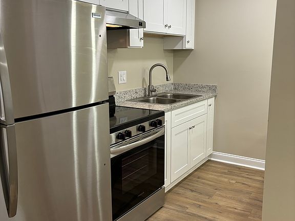 3rd image of 23 Wayson Rd #108