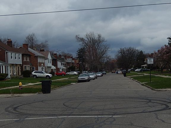 5th image of 18287 Northlawn St